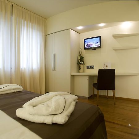 צ'רסקו Hotel Napoleon מראה חיצוני תמונה