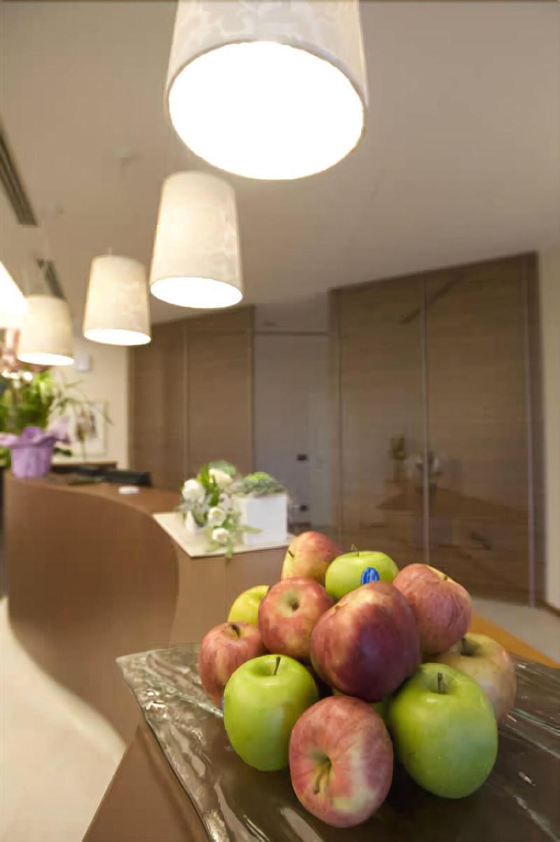 צ'רסקו Hotel Napoleon מראה חיצוני תמונה