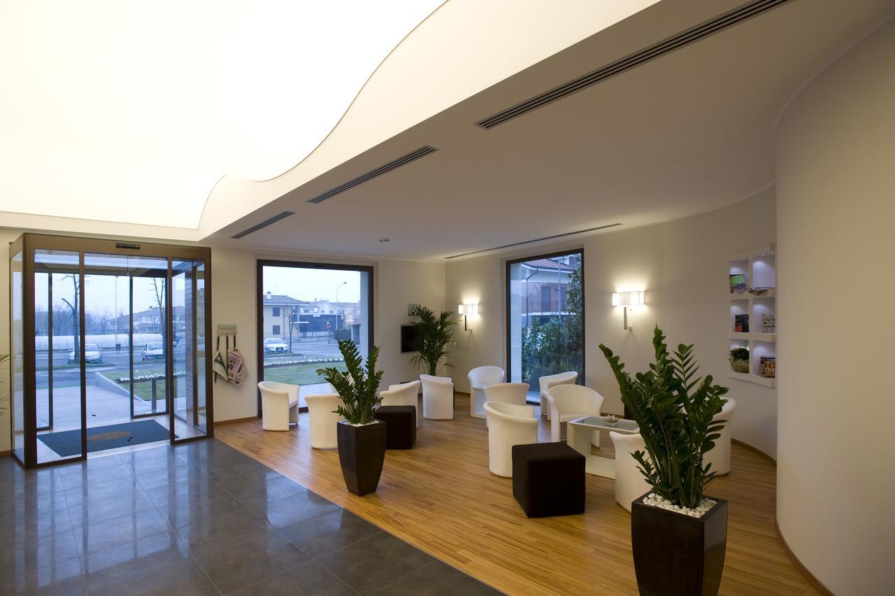 צ'רסקו Hotel Napoleon מראה חיצוני תמונה